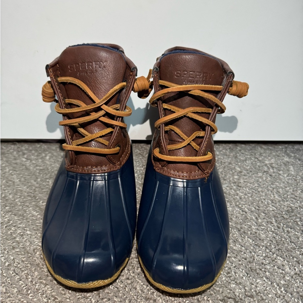 Sperry saltwater duck boots in navy